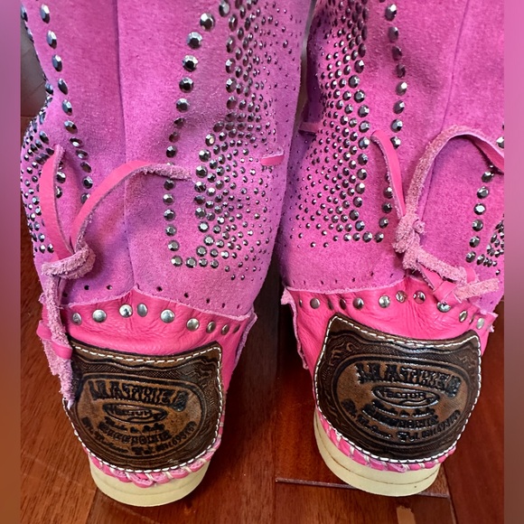 hector riccione Shoes - New BARBIE PINK Hector Riccione Moccasin Cowboy Boots Womens Size 8